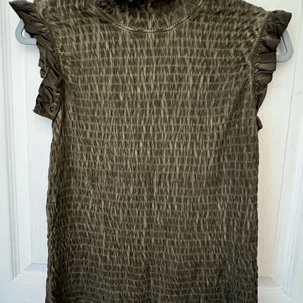 POL SLEEVELESS TOP - Picture 1 of 2